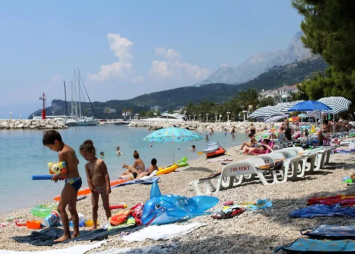 Διαμέρισμα With Parking Space Tucepi, Makarska - 6856 Tučepi