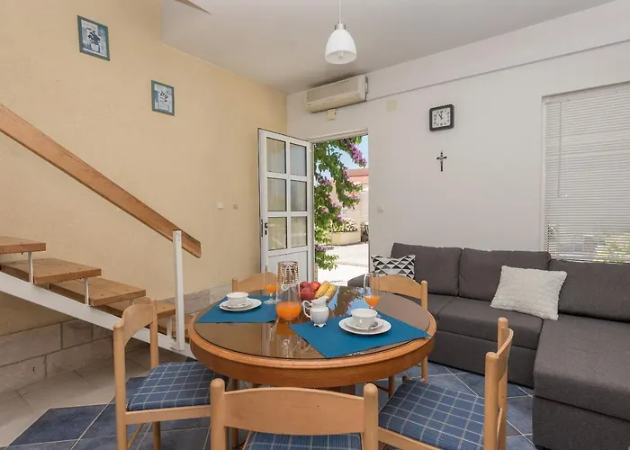 With Parking Space Tucepi, Makarska - 6856